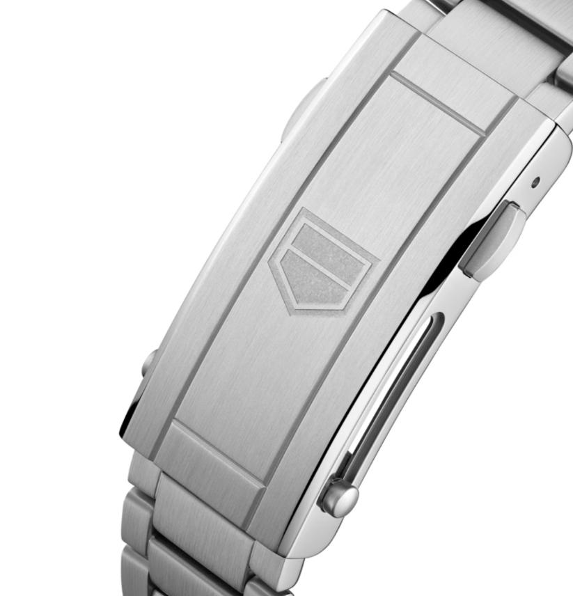 TAG HEUER AQUARACER PROFESSIONAL 300 DATE
